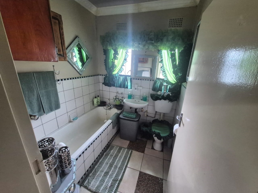 3 Bedroom Property for Sale in Oos Einde North West